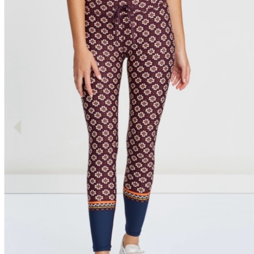 The Upside, Turkish Tile Yoga Leggings Sz 10 M, Burgundy & Orange Stretchy Pant